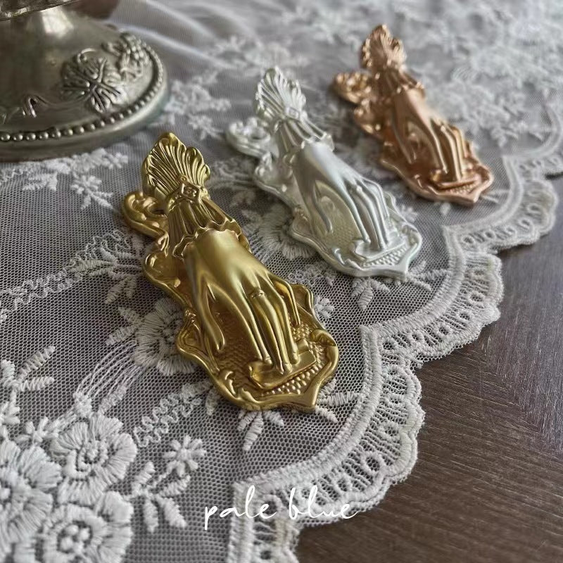 Hand Clip – Vintage Alloy Page Clip